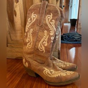 Women’s corral boots